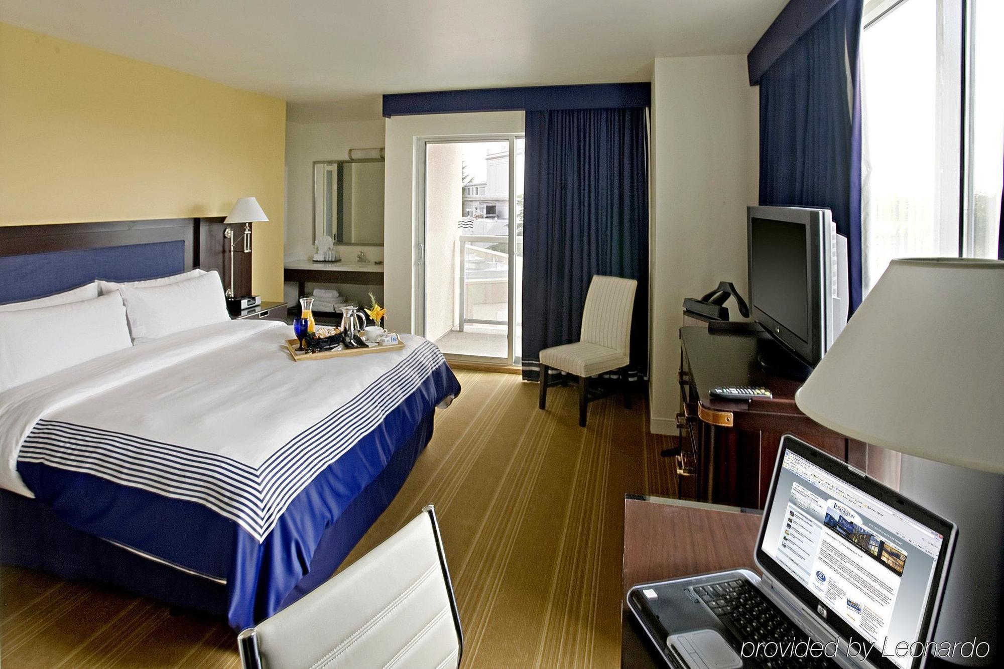 فندق ستوكتون، كاليفورنيافي  فندق جامعة بلازا واترفرونت الغرفة الصورة